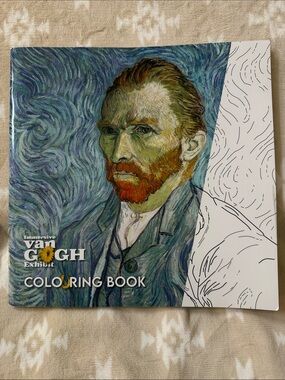 Immersive Van Gogh Exhibition Colouring Book - Multicolor